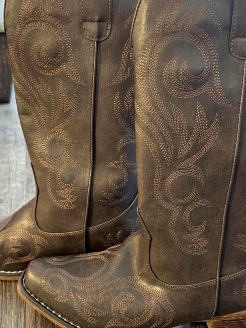 Roper Cowboy Boots